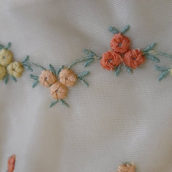 Grants Vintage Women's Small Yellow Floral Embroidered Maxi Nightgown - Picture 6 of 12